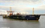 ID 815 UKD BLUEFIN (1997/4171grt/IMO 9143427), a trailing suction hopper dredger, Southampton, England.